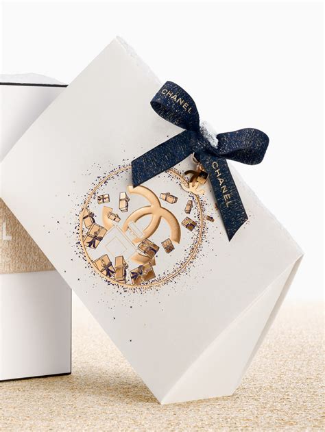 coco chanel christmas wrapping paper|chanel the art of detail.